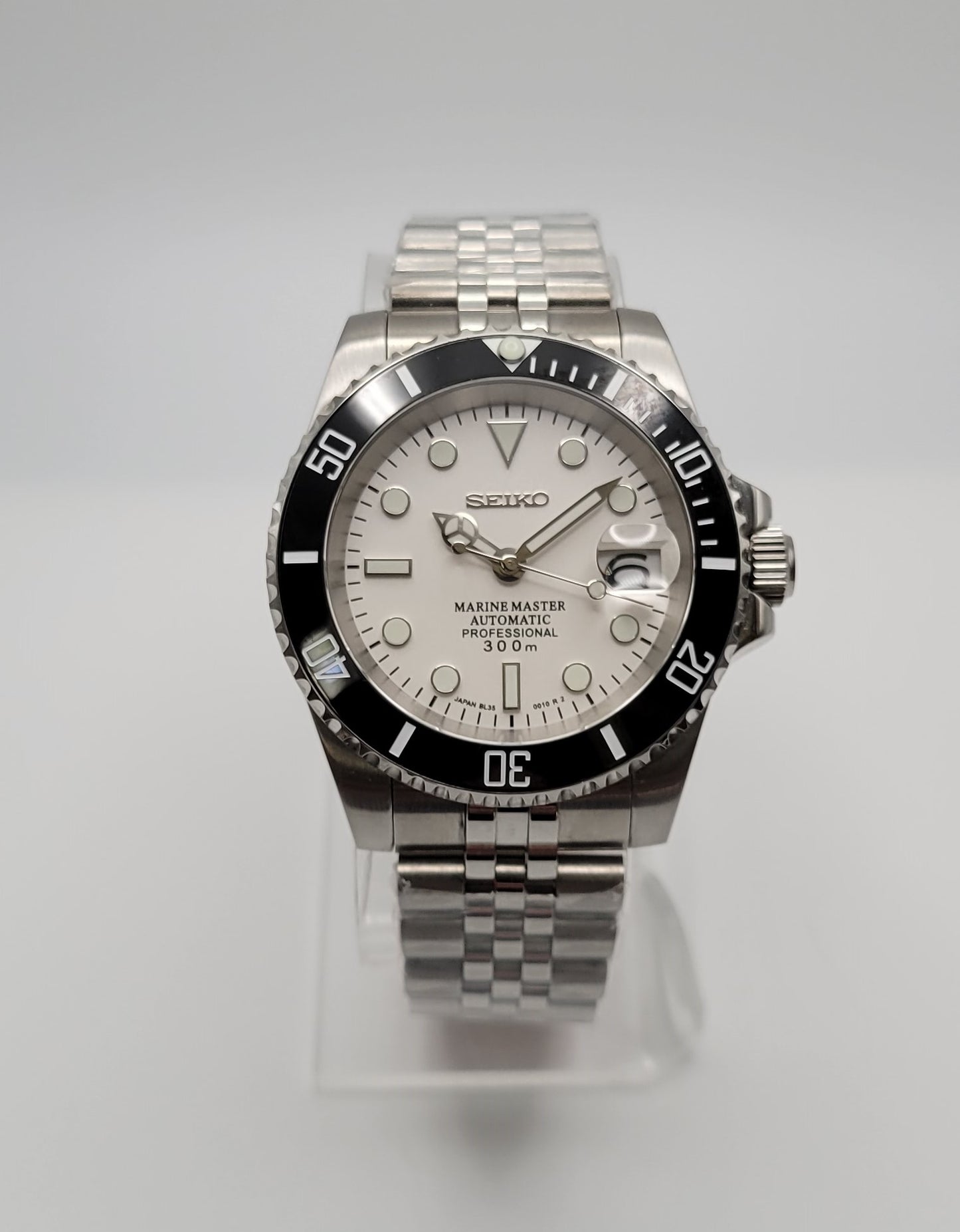 Seiko Sub Custom Mod Watch (White)