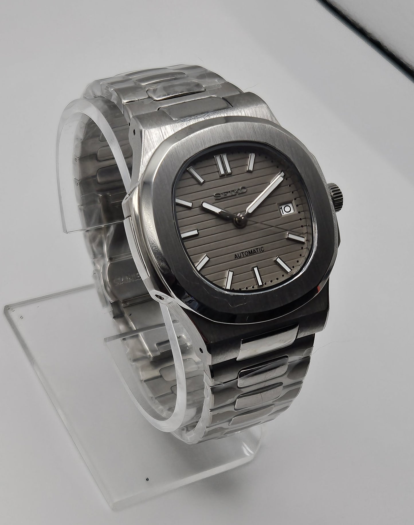 Custom Seiko Nautilus Mod, Grey