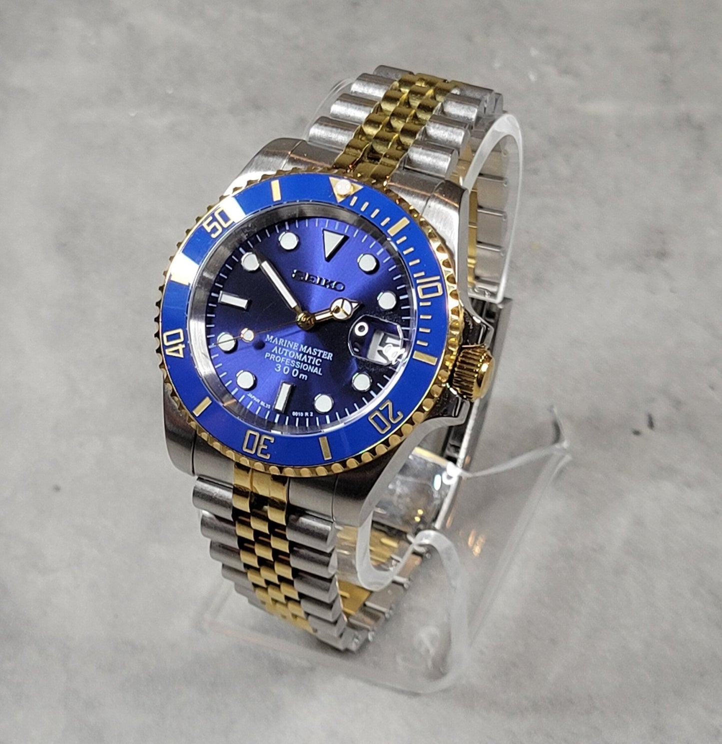 Seiko Custom Mod Watch Build - Two Tone with Blue Dial and matching Ceramic Bezel - NH35 Automatic - Sunshine Custom Watch