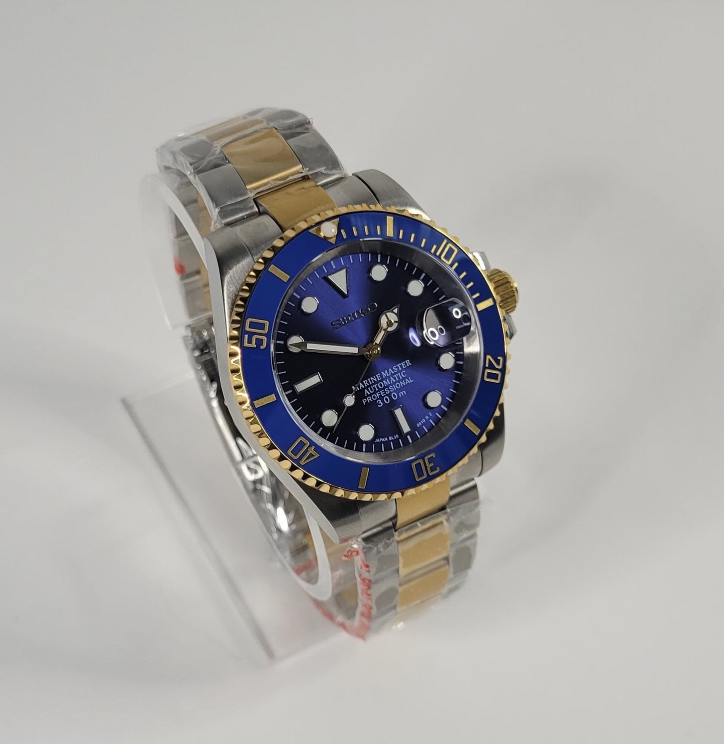 Seiko Custom Mod Watch Build - Two Tone with Blue Dial and matching Ceramic Bezel - NH35 Automatic - Sunshine Custom Watch