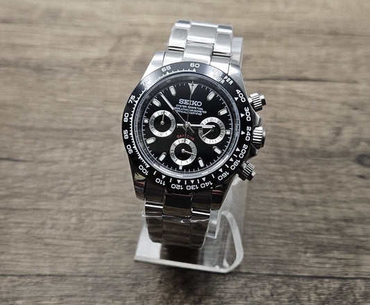 Seiko watch on a wooden surface