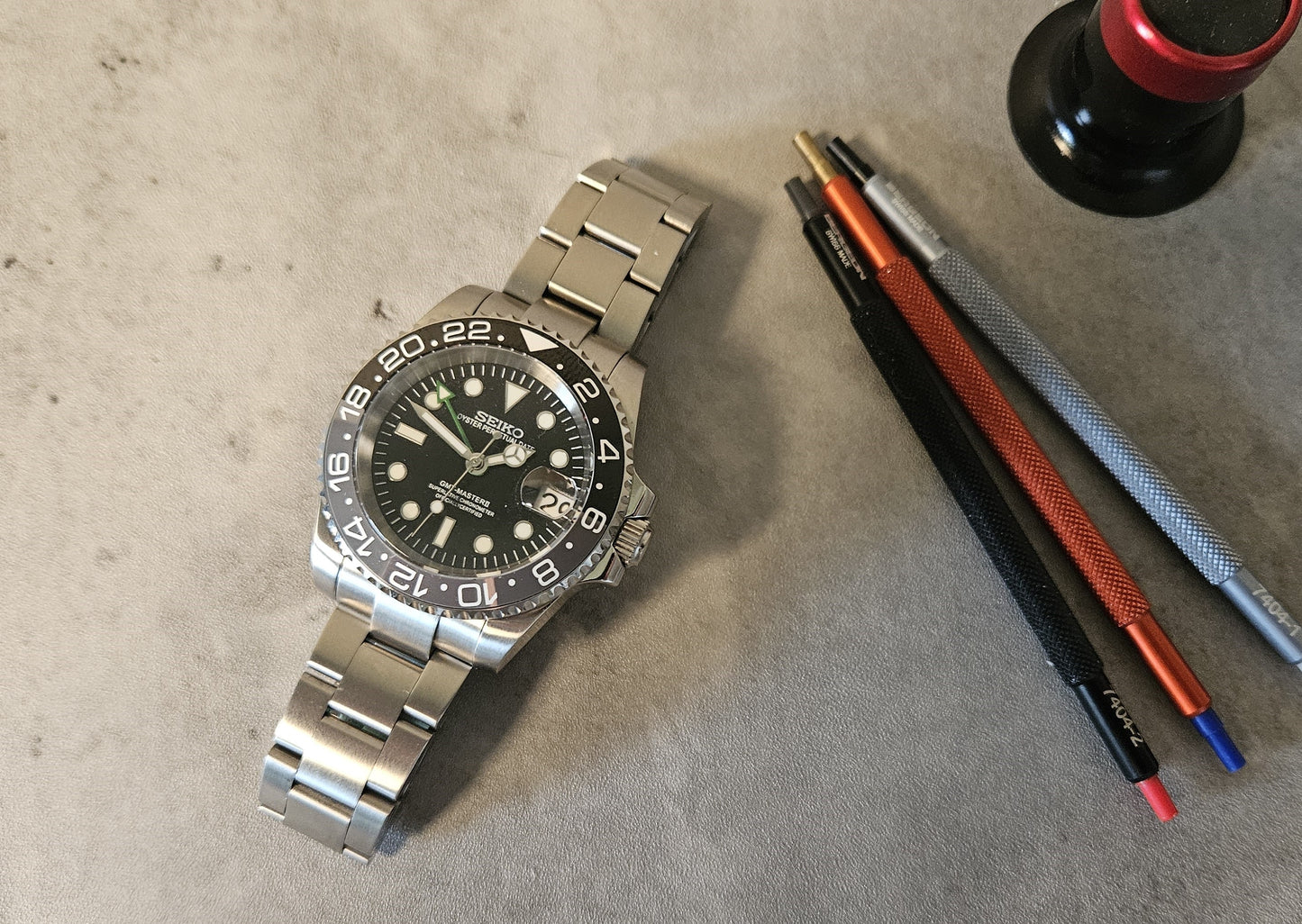 GMT Master Seiko Custom Mod (Bruce Wayne)