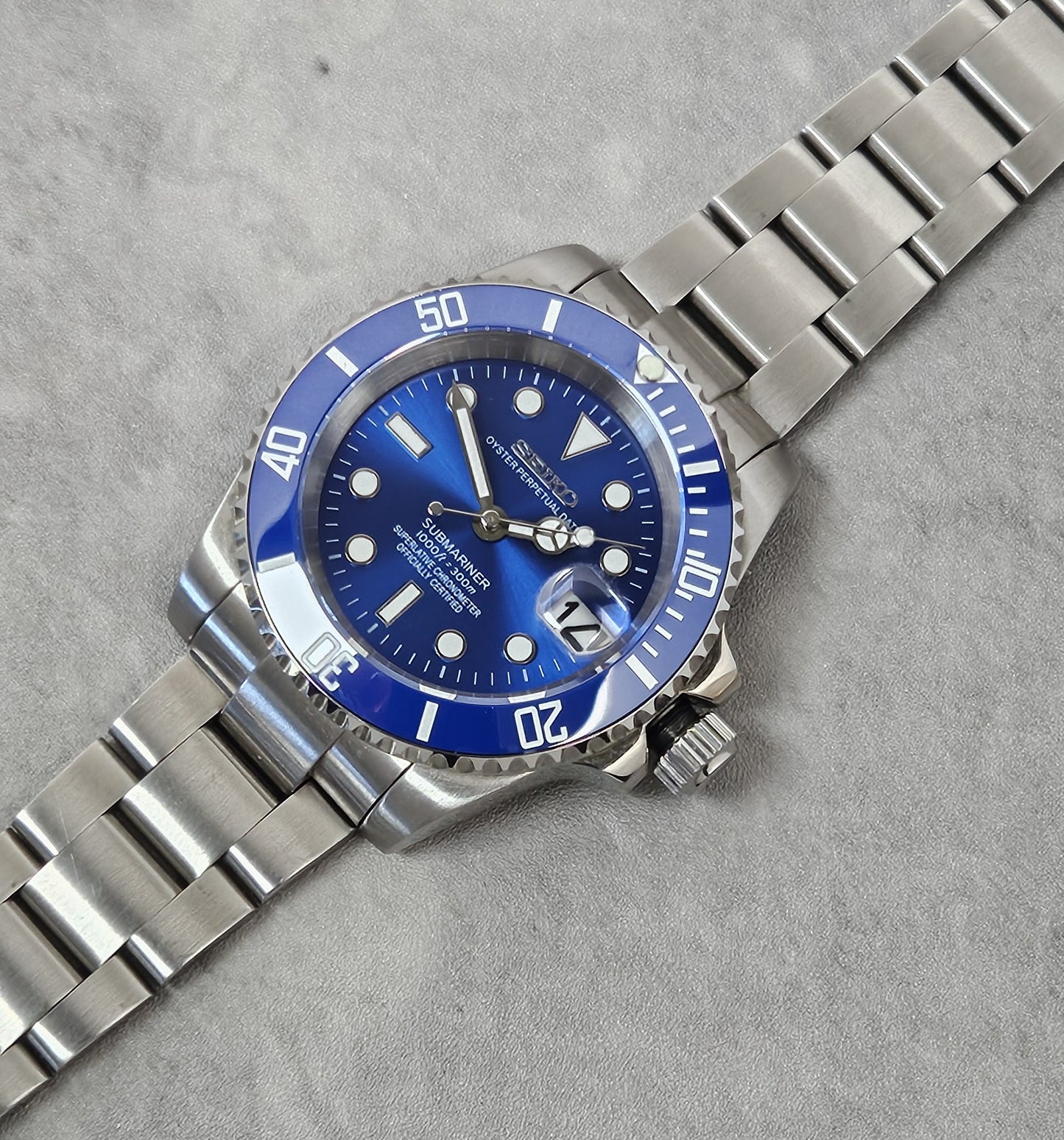 Seiko Sub Custom Mod Watch (Smurf)