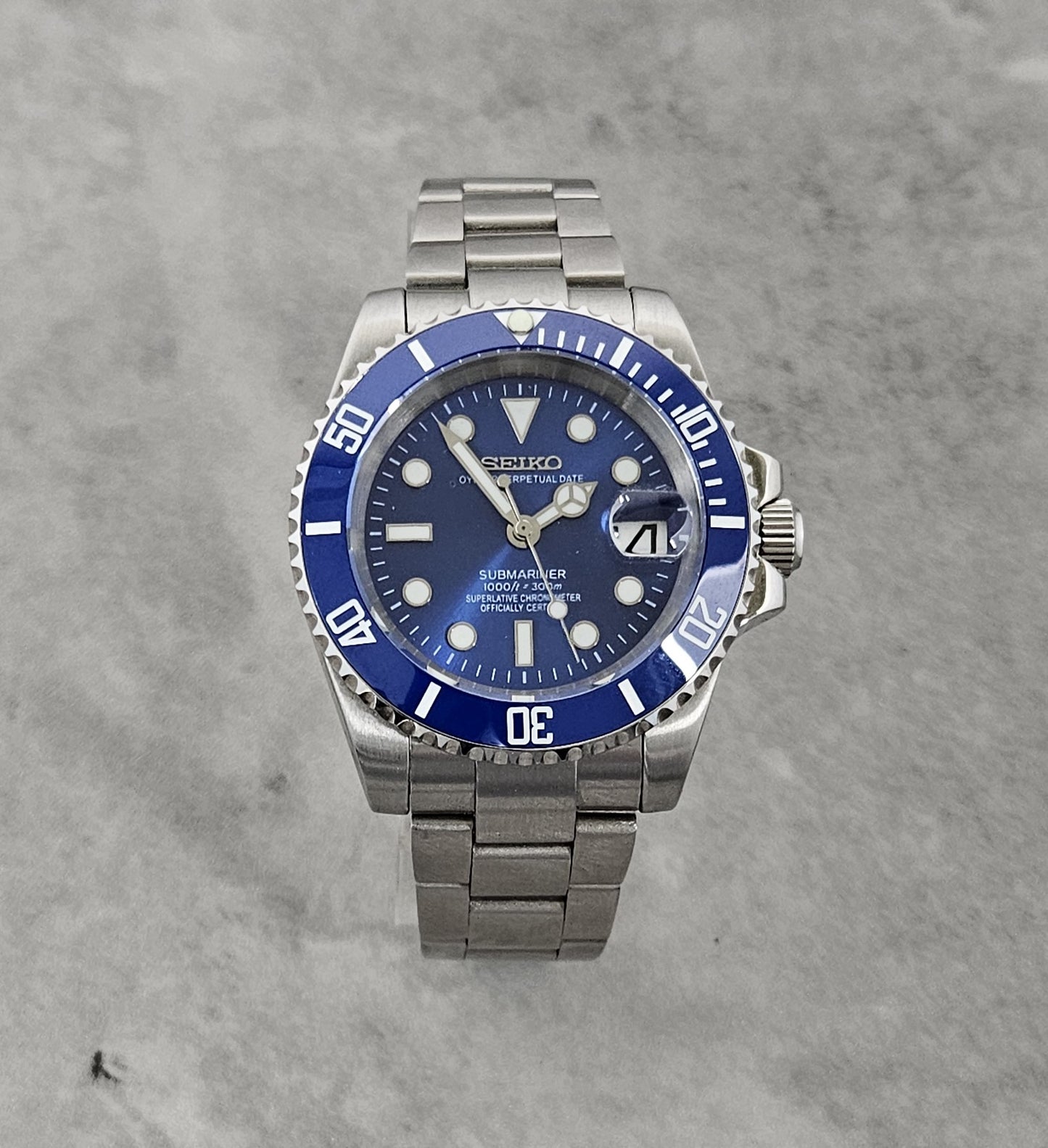 Seiko Sub Custom Mod Watch (Smurf)