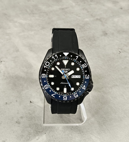 Nearly New: Custom Build SKX Mod Watch, Stealth Case