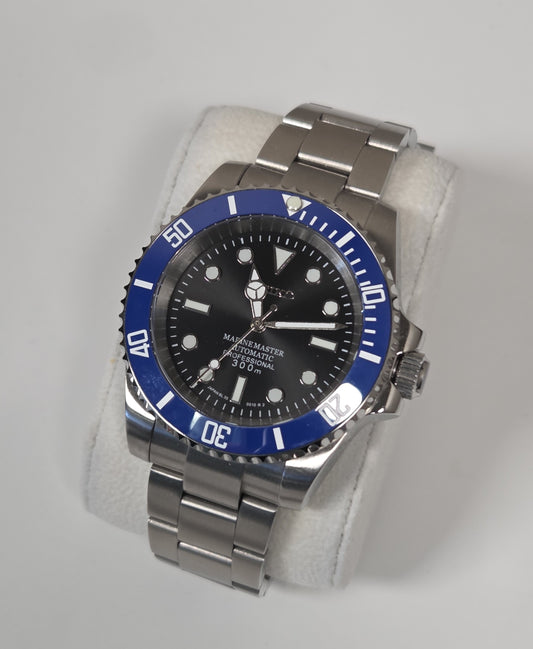 Seiko Sub Custom Mod Watch - Black / Blue (VH31)