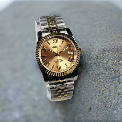 Fluted Case Seiko Custom Mod Watch, Roman Numerals, Two Tone Case, Sapphire - NH35 Automatic Movement - Sunshine Custom Watch