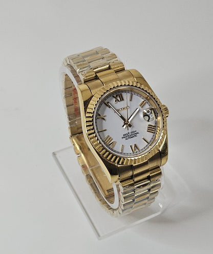 Fluted Case Seiko Custom Mod Watch, White Dial, Roman Numerals, Gold Case, Sapphire - powered by Seiko NH35 Movement