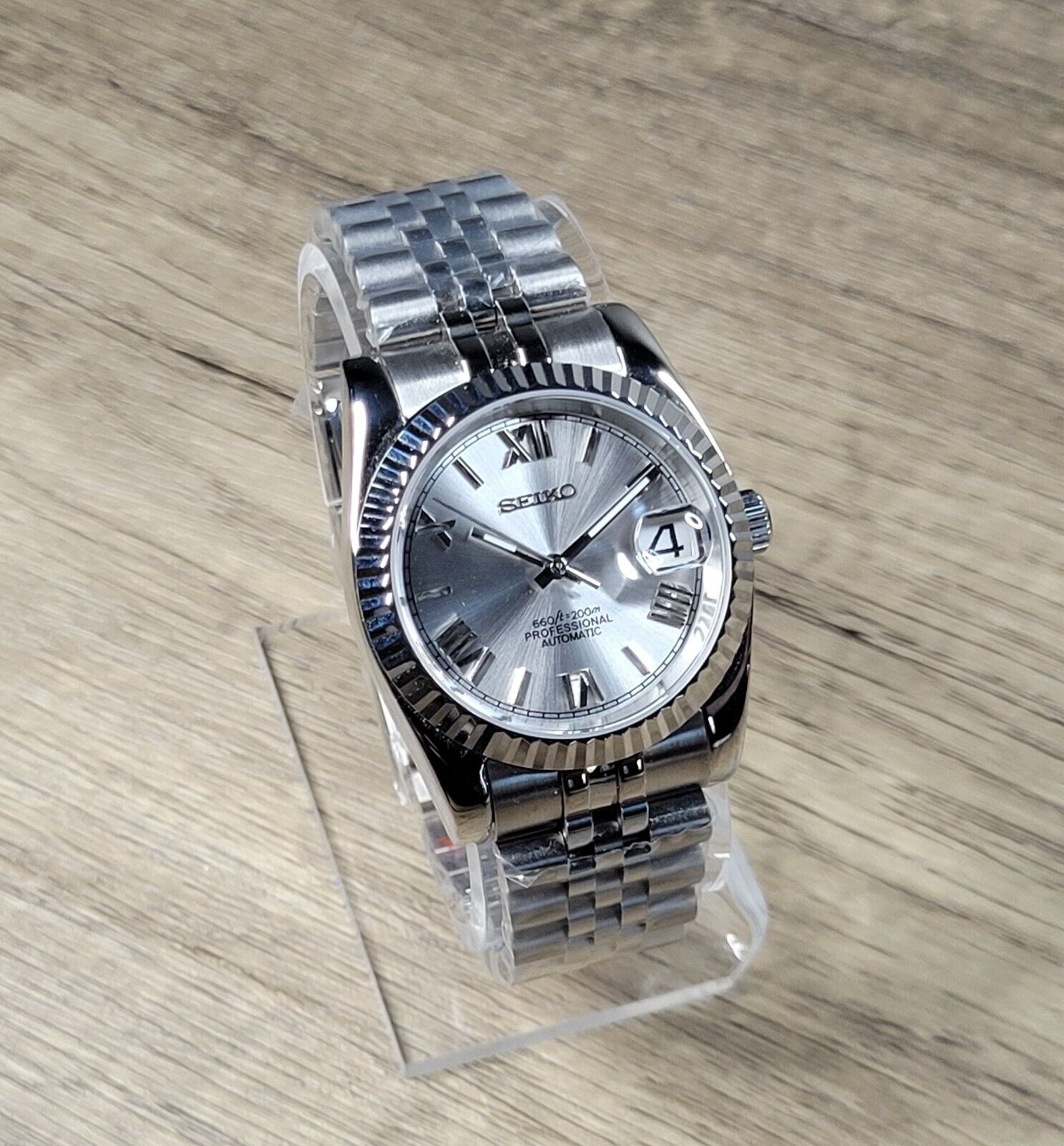 Fluted Case Seiko Mod Watch, Various Colors Roman Numeral-Stainless Steel Case, Sapphire-Seiko Mvmt - Sunshine Custom Watch