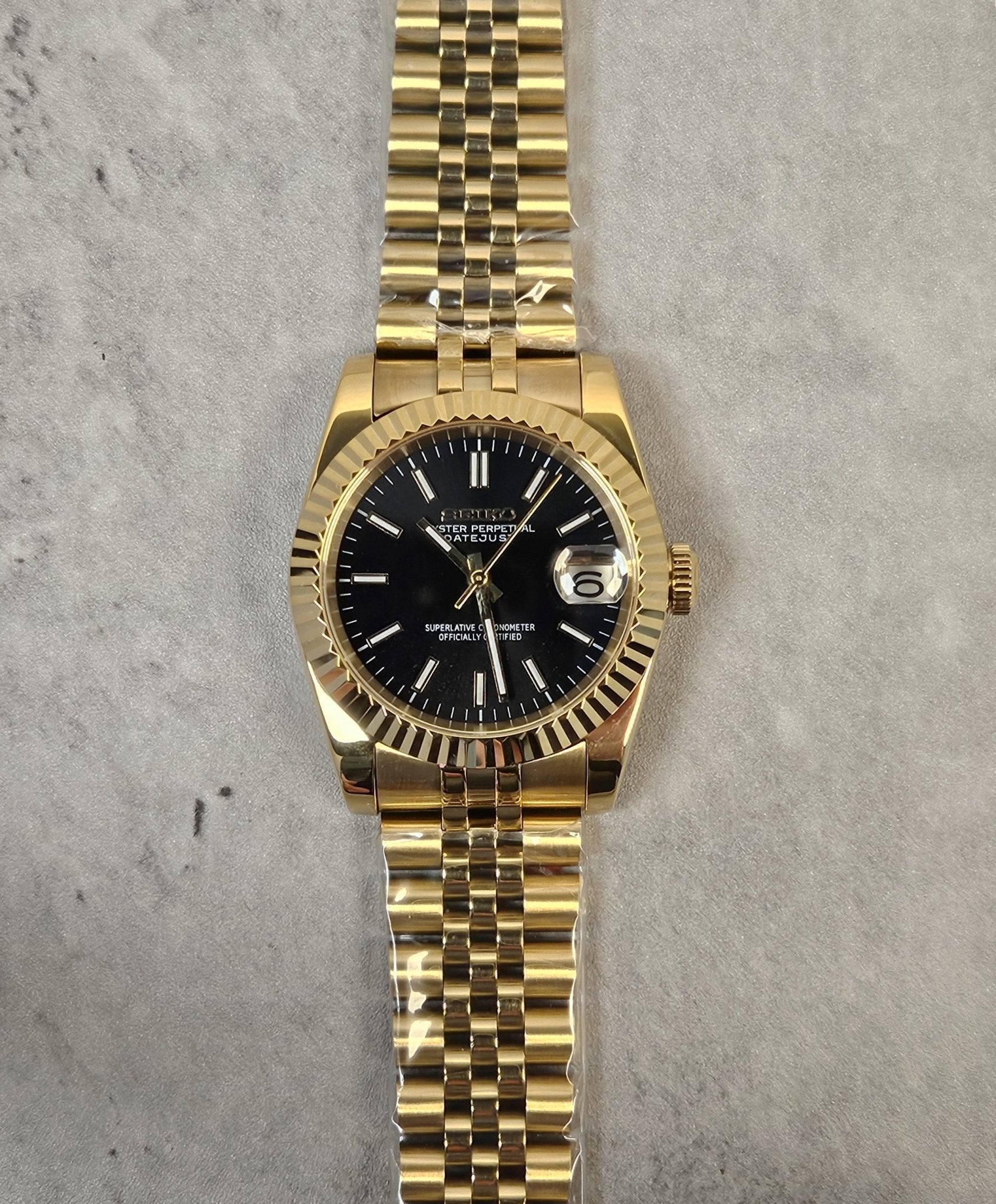 Gold Fluted Case Seiko Custom Mod Watch, Choice of Dial Colors, DateJust Dial - Sunshine Custom Watch