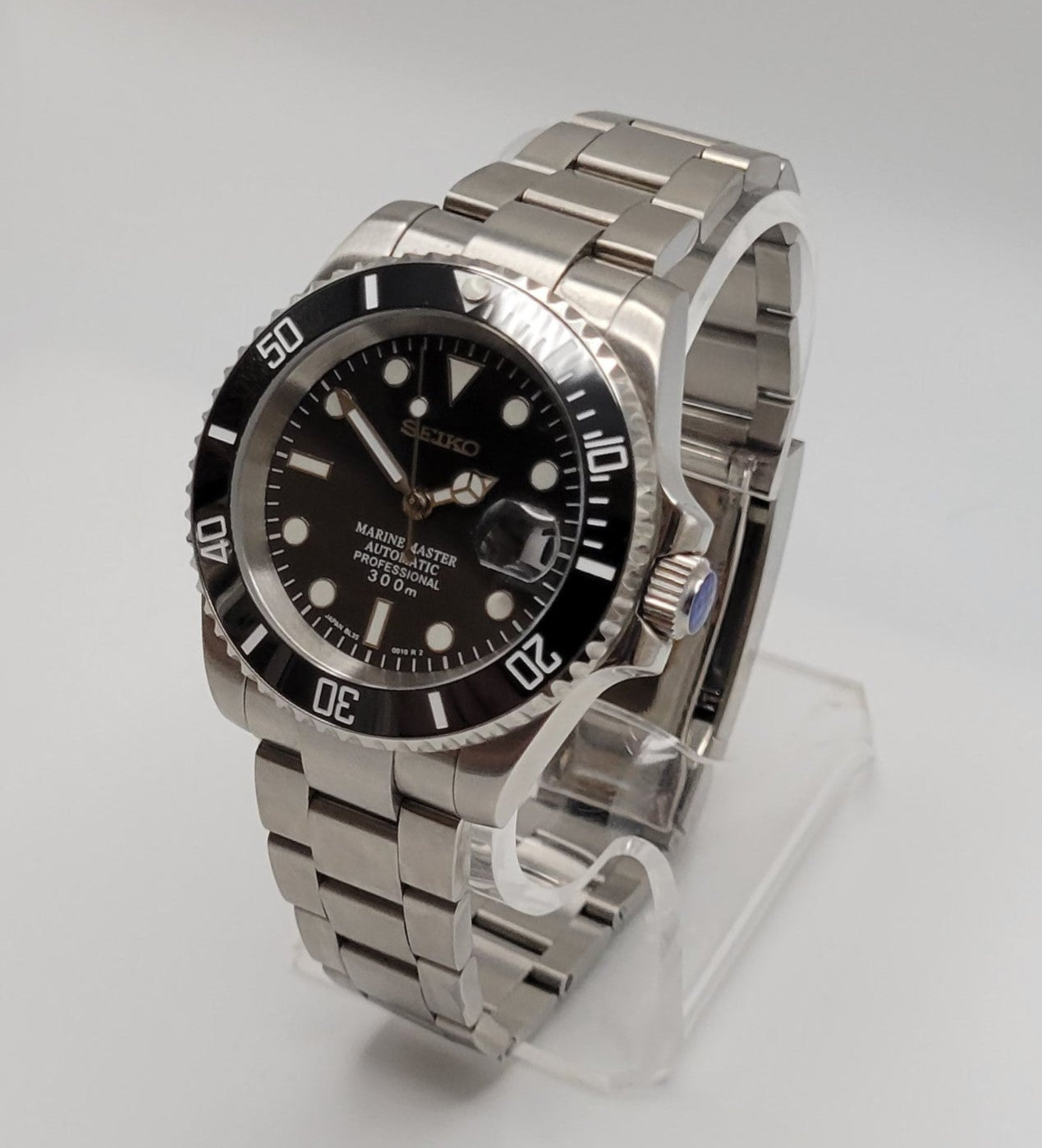Seiko Custom Mod Watch Black Dial, Black Ceramic Bezel, Sapphire - powered by NH35 Automatic Movement - Sunshine Custom Watch