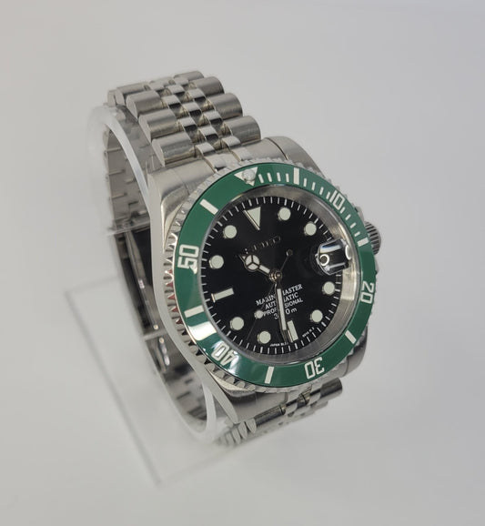 Seiko Custom Mod Watch Black Dial, Green Ceramic Bezel, Sapphire - Powered by NH35 Automatic Movement - Sunshine Custom Watch