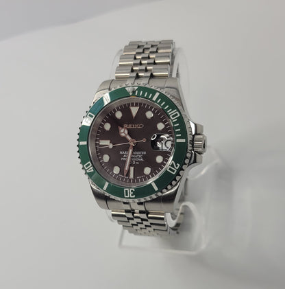 Seiko Custom Mod Watch Black Dial, Green Ceramic Bezel, Sapphire - Powered by NH35 Automatic Movement - Sunshine Custom Watch
