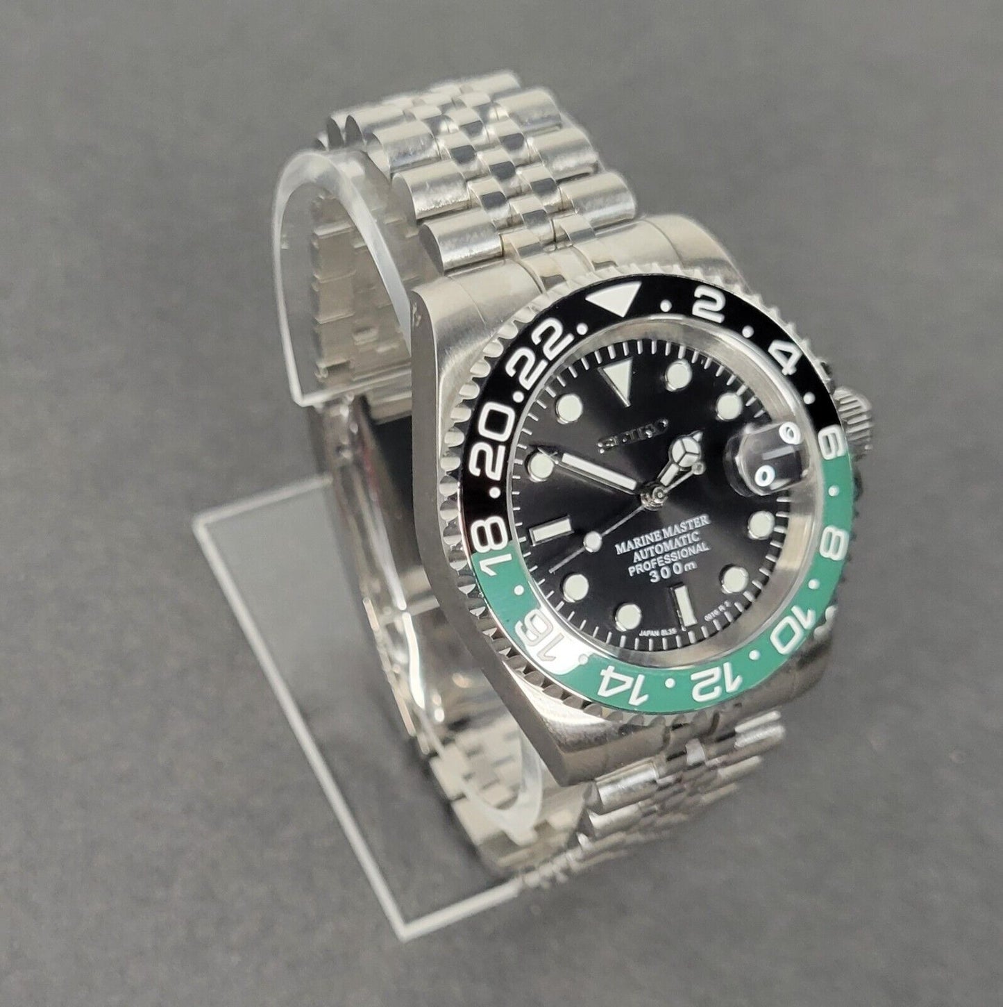 Seiko Custom Mod Watch Build - Black Dial with Sprite Ceramic Bezel powered by Seiko NH35 Automatic - Sunshine Custom Watch