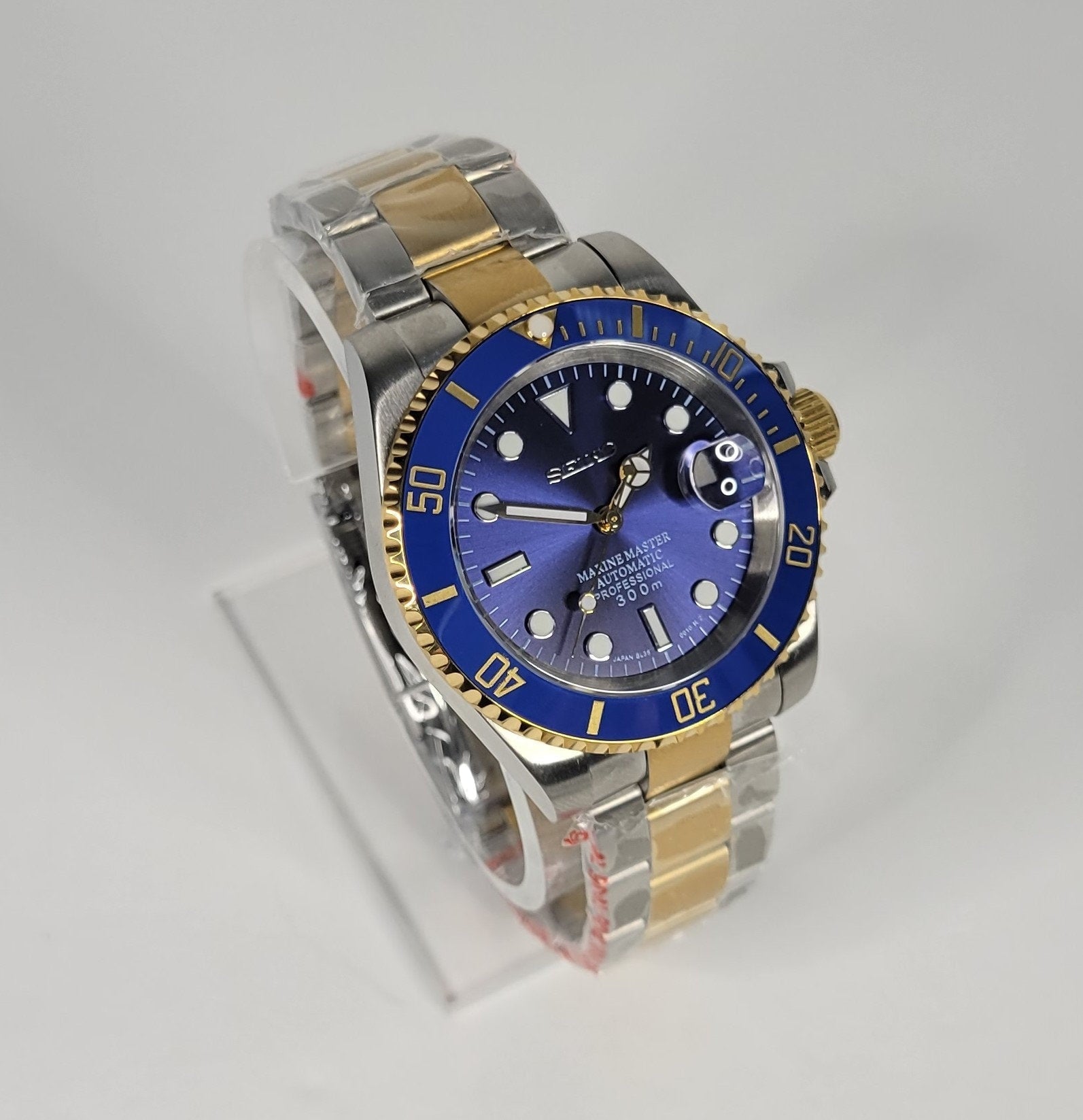 Seiko Custom Mod Watch Build - Two Tone with Blue Dial and matching Ceramic Bezel - NH35 Automatic - Sunshine Custom Watch