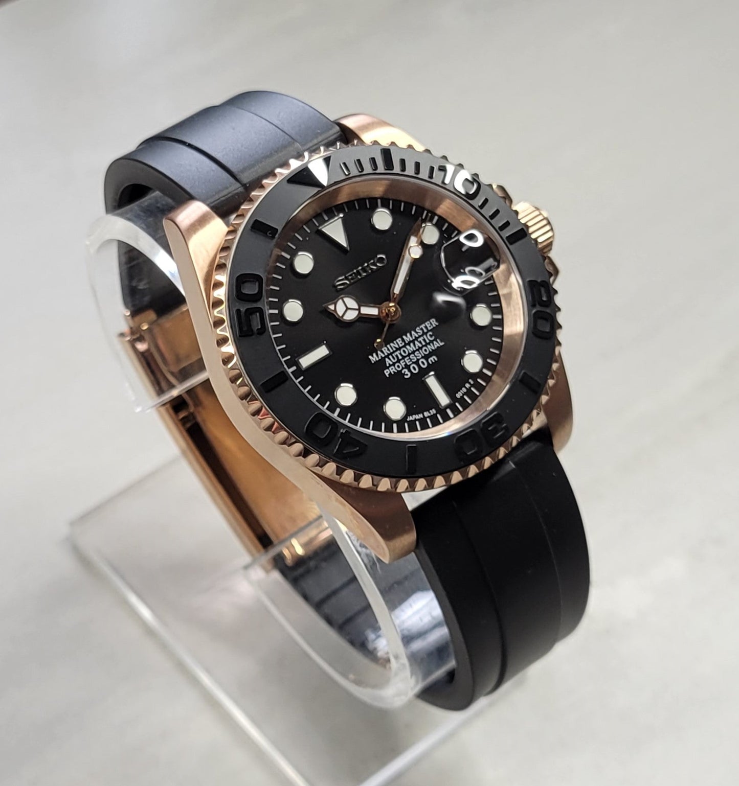 Seiko Custom Mod Watch, Rose Gold - Yacht Style- Powered by NH35 Automatic - Sunshine Custom Watch