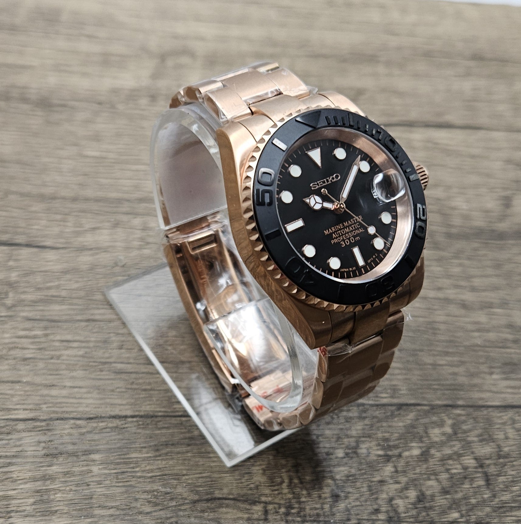 Seiko Custom Mod Watch, Rose Gold - Yacht Style- Powered by NH35 Automatic - Sunshine Custom Watch