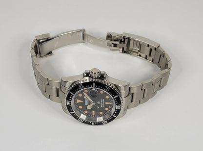 Seiko Custom Mod Watch, Vintage Style dial and Aluminum Bezel, Sapphire, powered by SeikoNH35A - Sunshine Custom Watch