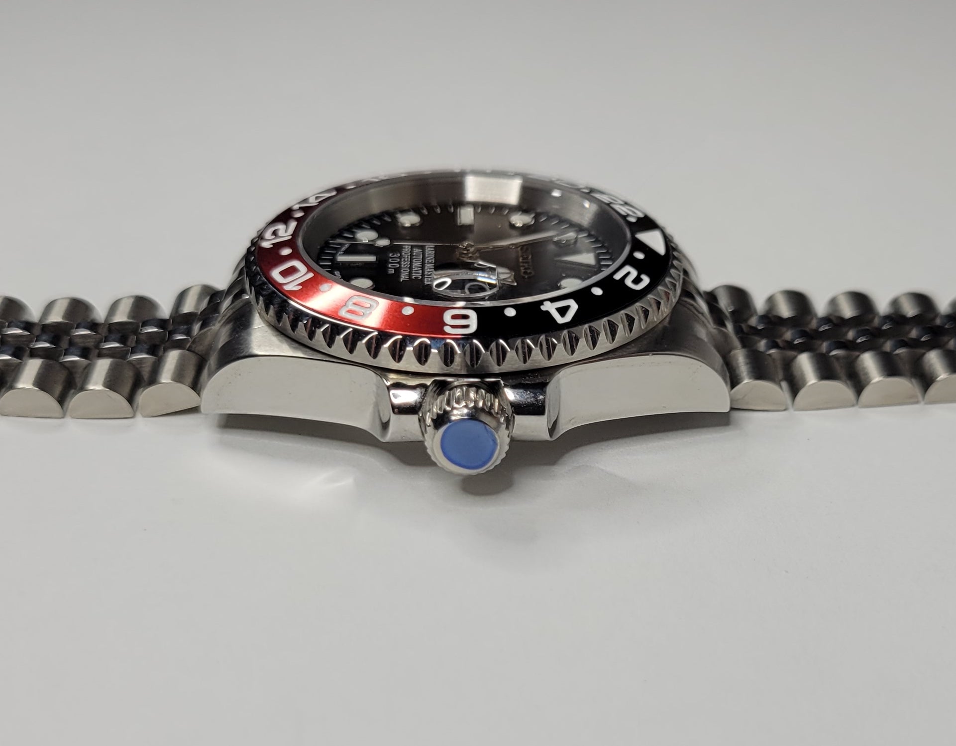 Sub Custom Mod Watch, "Coke" Black/Red Ceramic Bezel, Sapphire w/Cyclops- NH35A - Sunshine Custom Watch